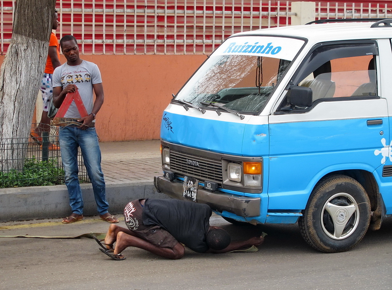 Manteniendo a resguardo el triángulo de seguridad