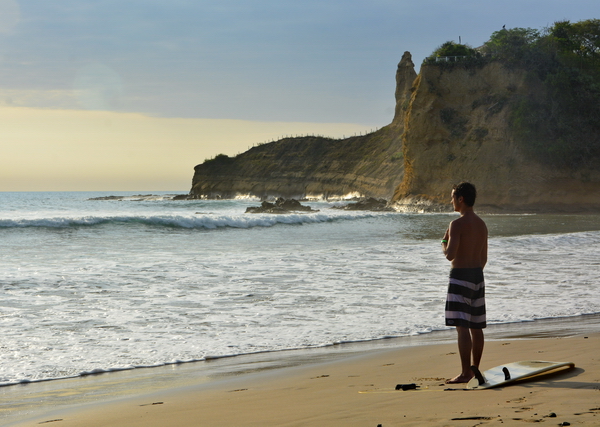 Surfers en Montañita 11