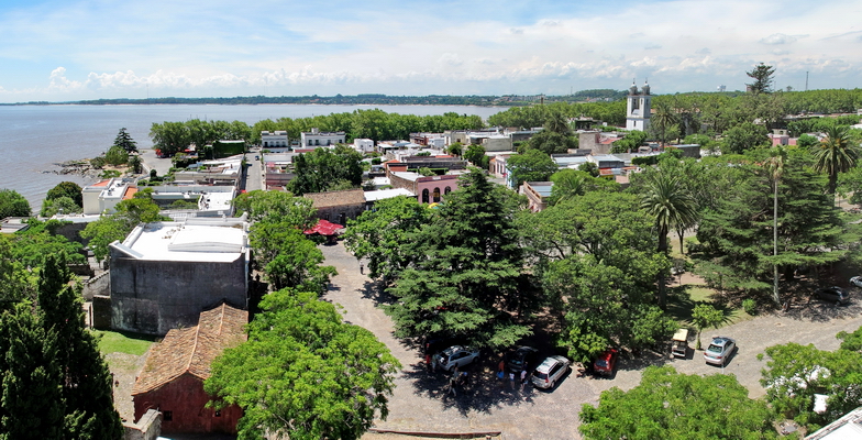 Vistas de Colonia desde el Faro