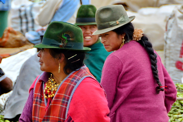 Mercado 24 de mayo de Otavalo 2