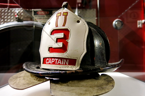 Casco del capitán Patrick Brown