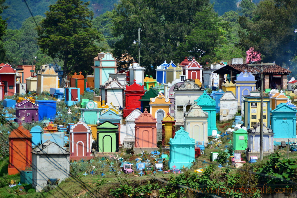 Cementerio de Chichicastenango 1