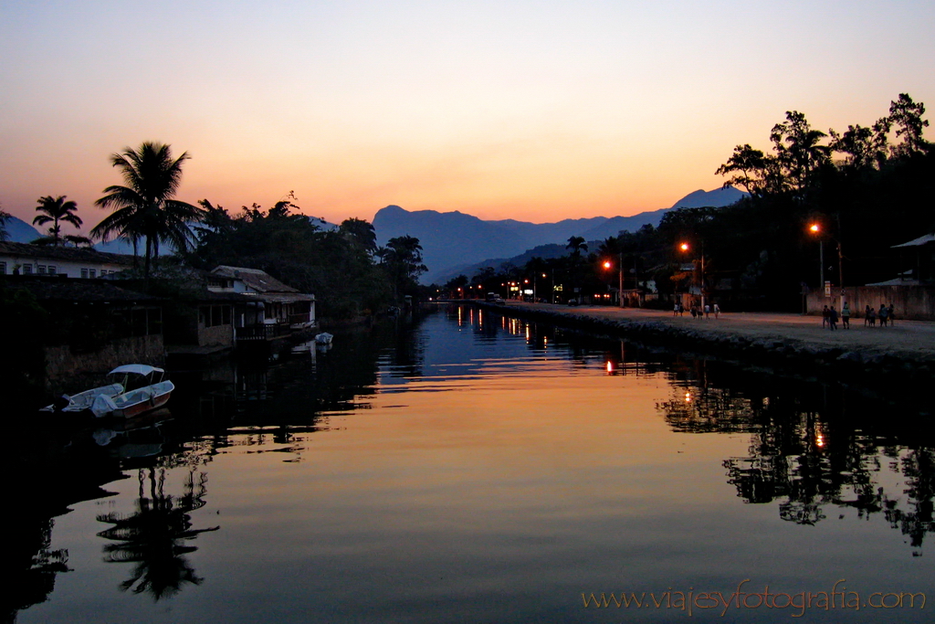 Paraty atardecer