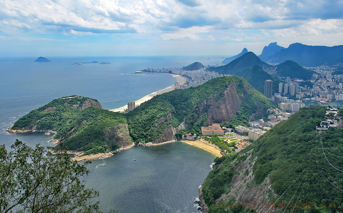 Playas Vermelha y Copacabana desde el Pan de Azúcar