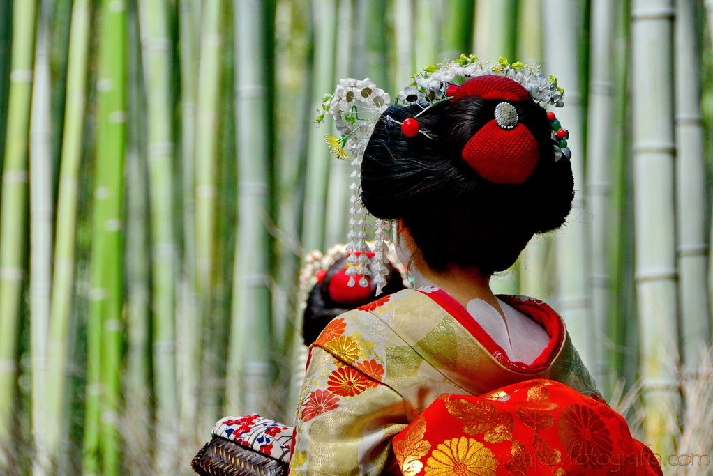 Maikos en Arashiyama