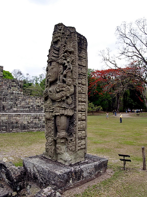Estela de Copán 11 Estela de Copán 11