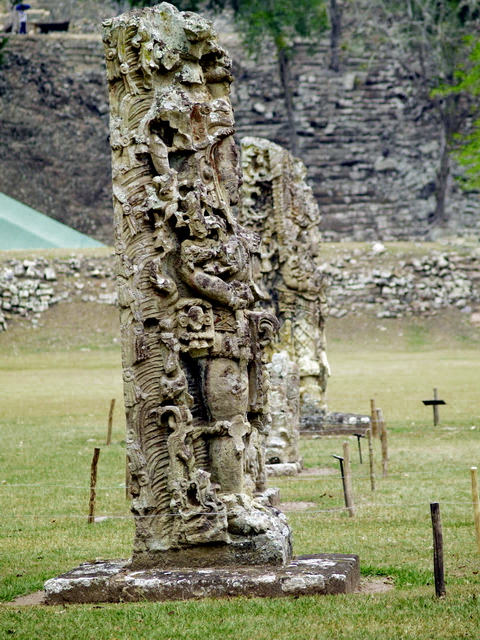 Estela de Copán 13 Estela de Copán 13