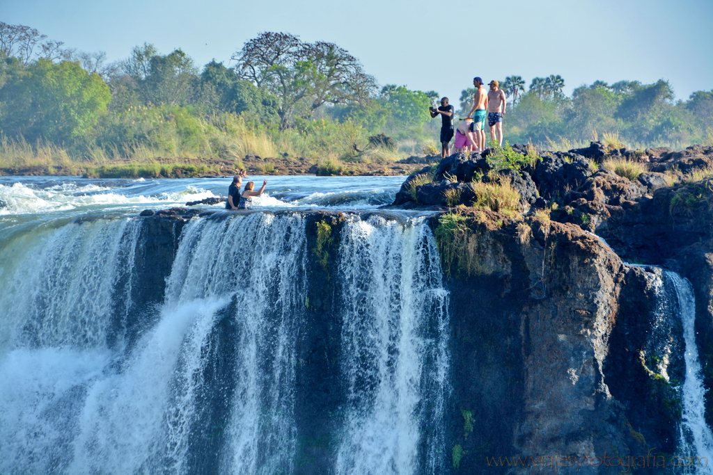 victoria-falls-9182