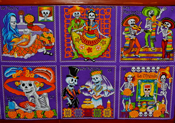 Color en el Día de Muertos Color en el Día de Muertos
