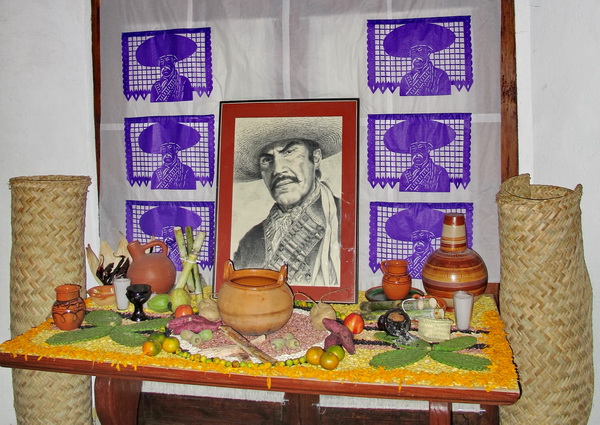 Altar del Indio Fernández Altar del Indio Fernández