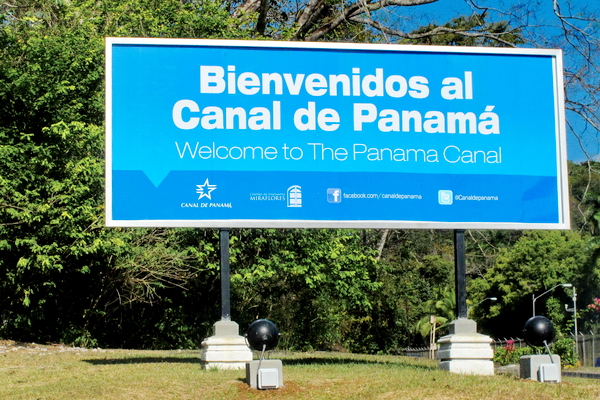 Bienvenidos al Canal de Panamá Bienvenidos al Canal de Panamá