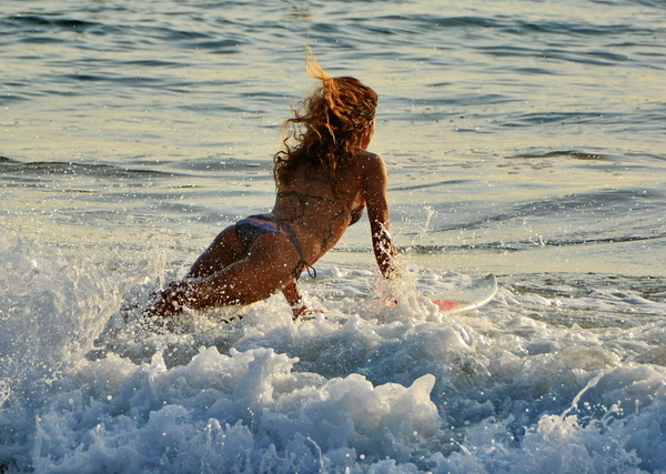 Surfers en Montañita 15 Al agua...