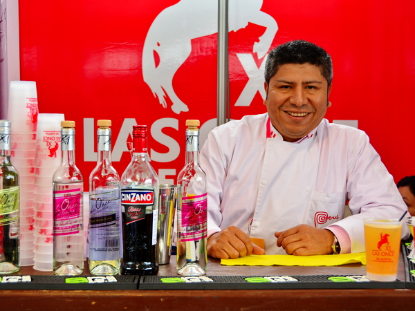 En Mistura 2014. Roberto Meléndez en el Mundo del Pisco En Mistura 2014. Roberto Meléndez en el Mundo del Pisco
