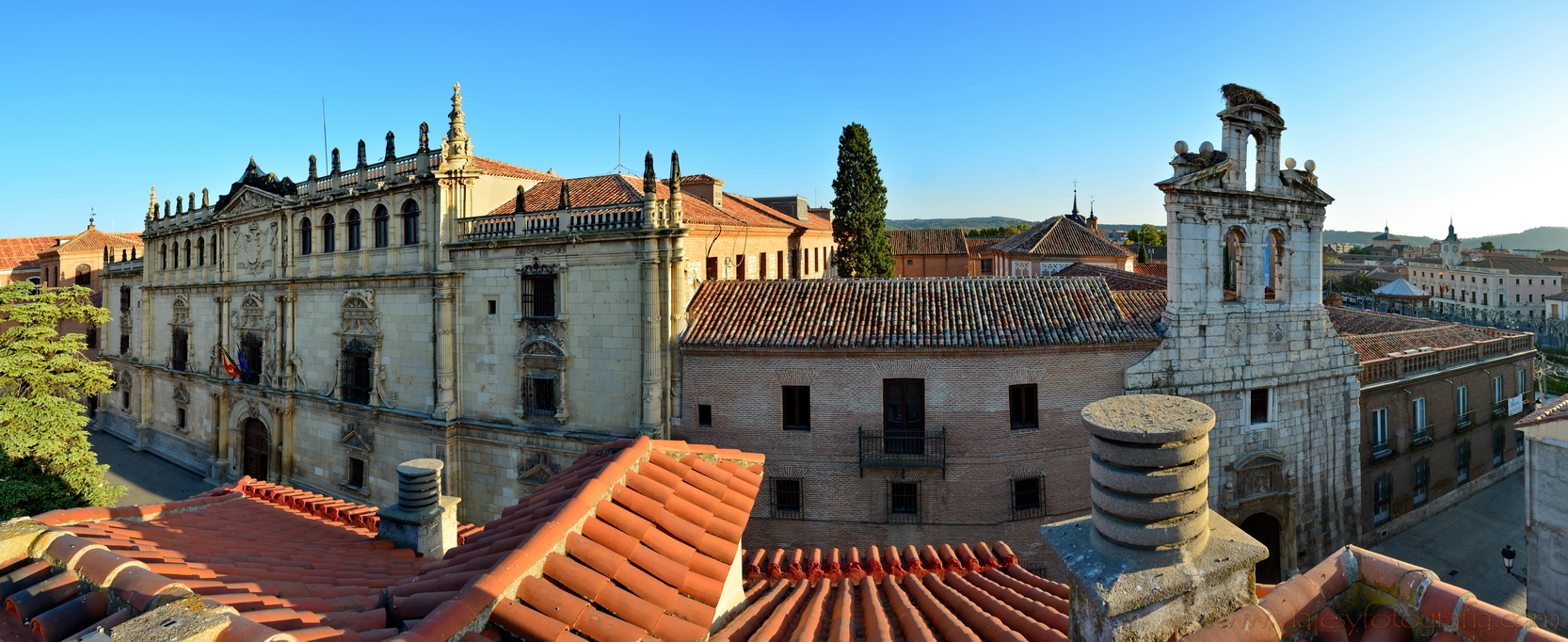 Panorámica Universidad de Alcalá de Henares Panorámica Universidad de Alcalá de Henares