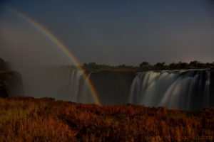 moonbow-victoria-falls