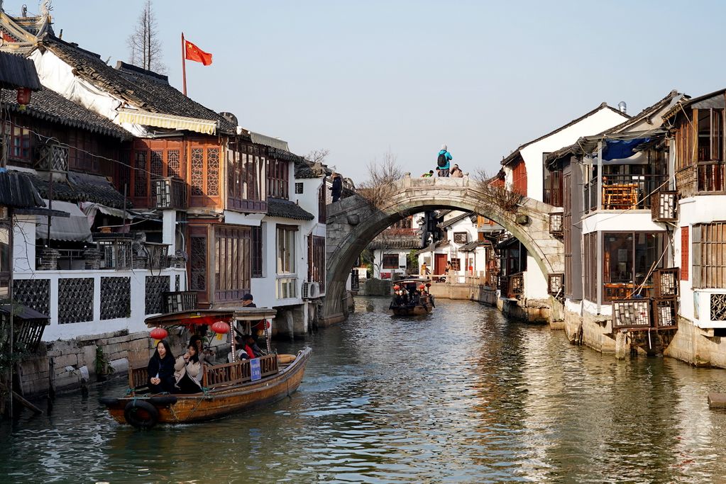 zhujiajiao-06954