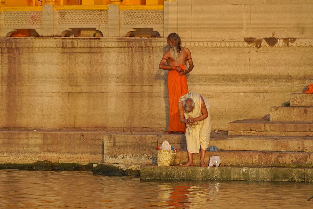 ganges-benares-5352