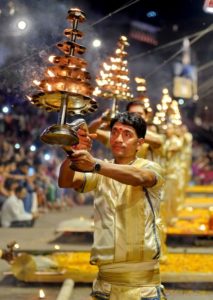 aarti-benares-4703