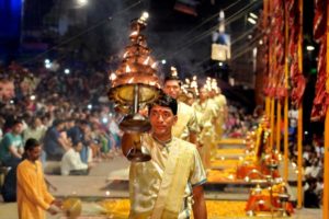 aarti-benares-4716