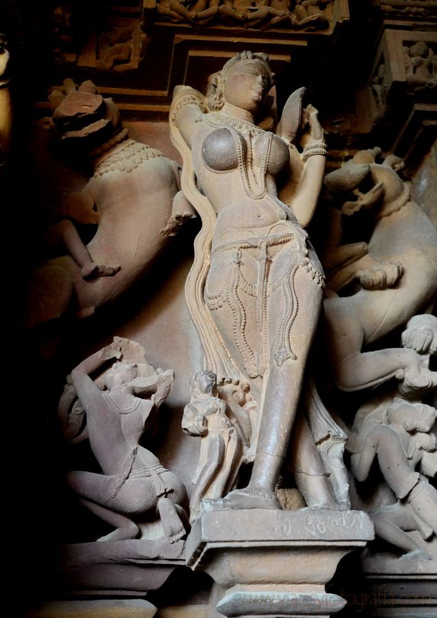 arte-khajuraho-10