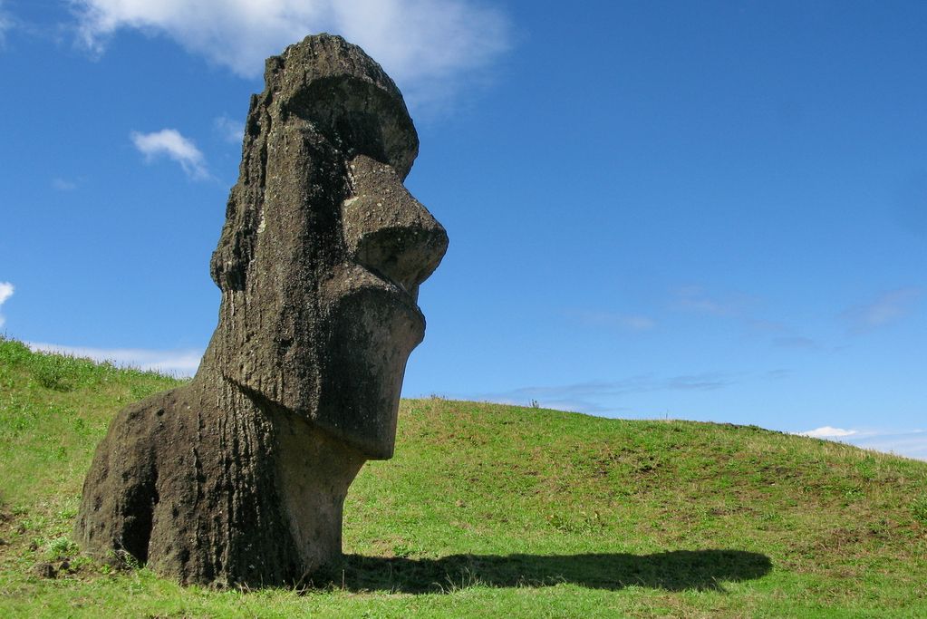 rapa-nui-hinariru