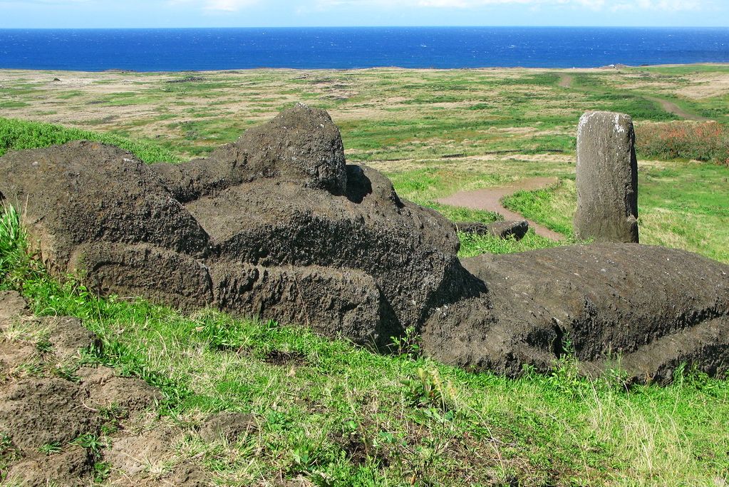 rapa-nui-cantera