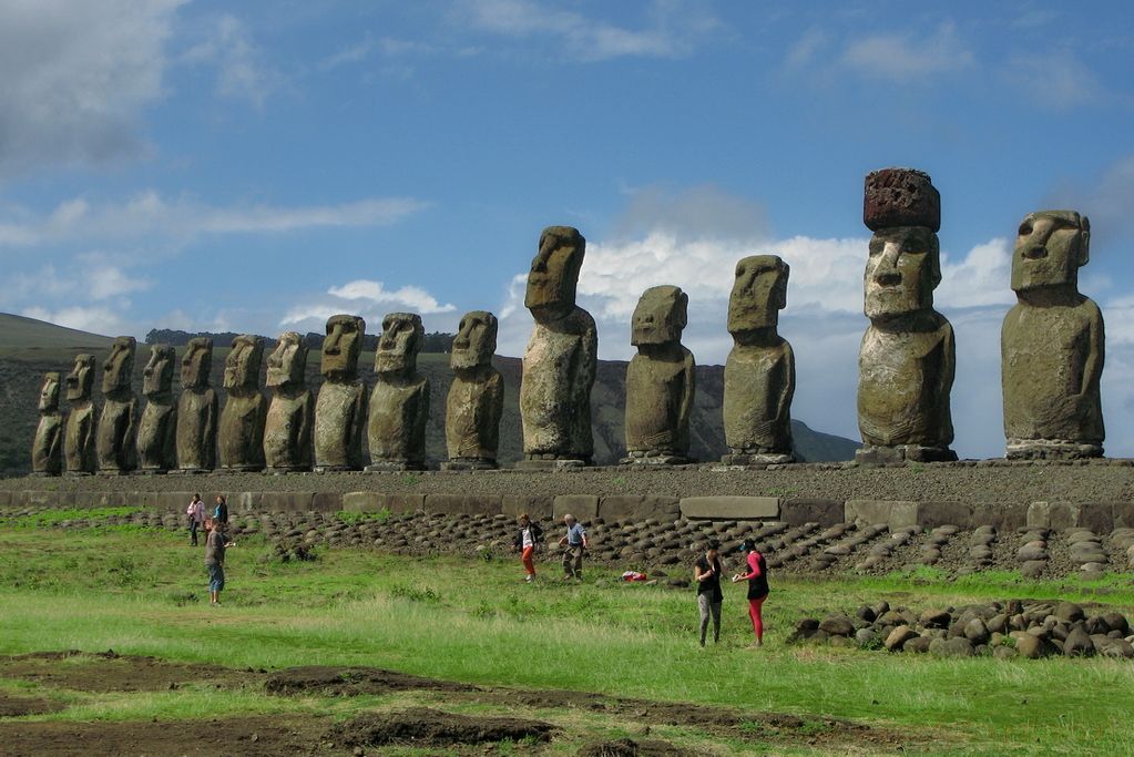 isla-de-pascua-moais-2