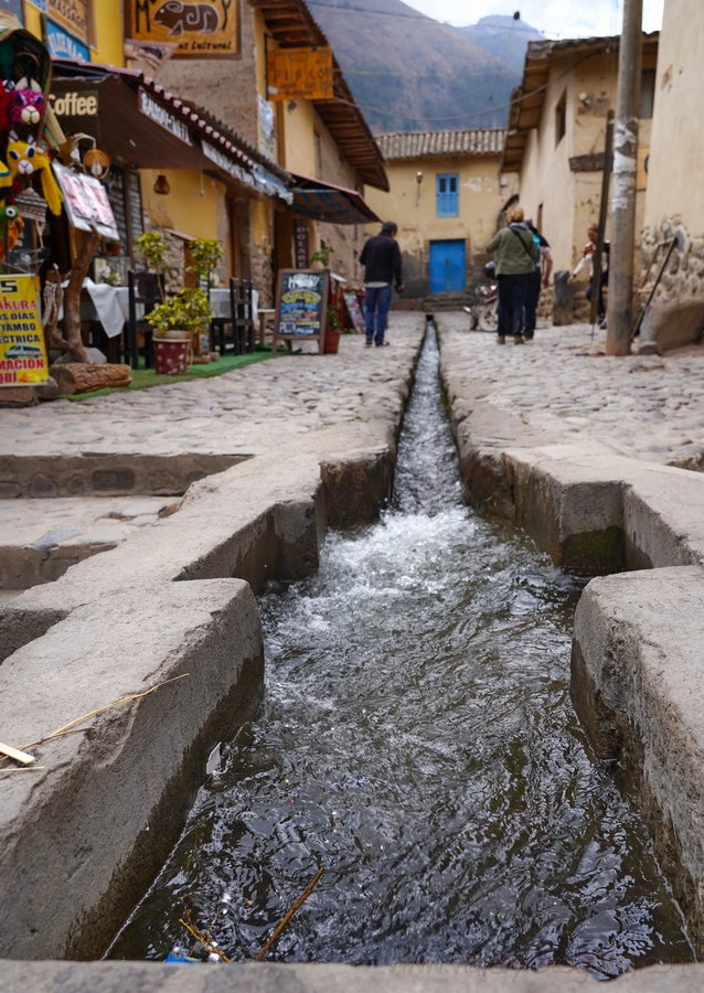 calles-ollantaytambo