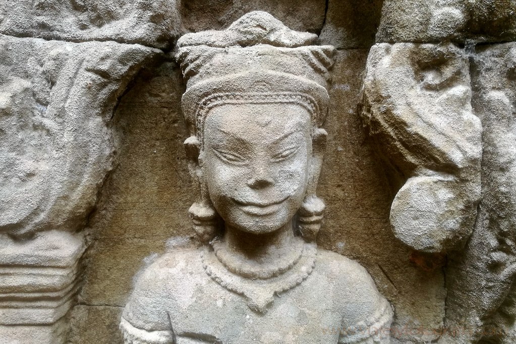 bajorelieve-angkor-2