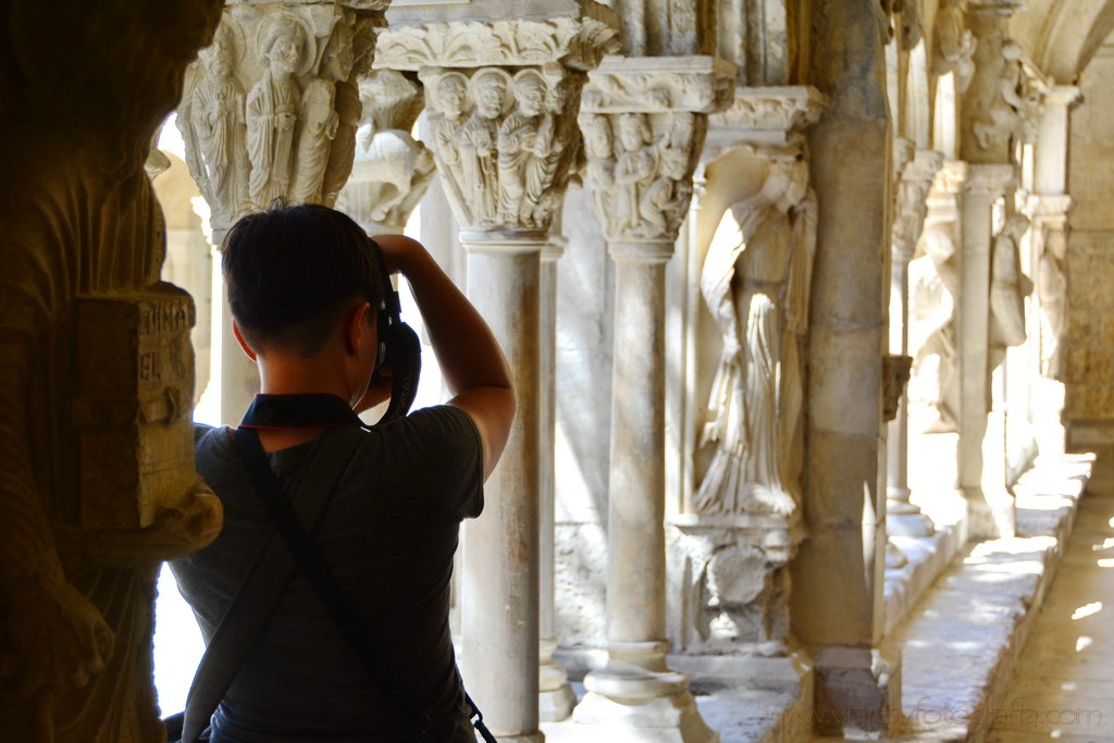 arles-claustro-saint-trophine-4