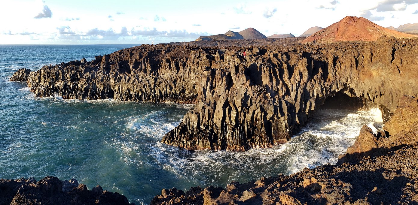 lanzarote_los_hervideros_1