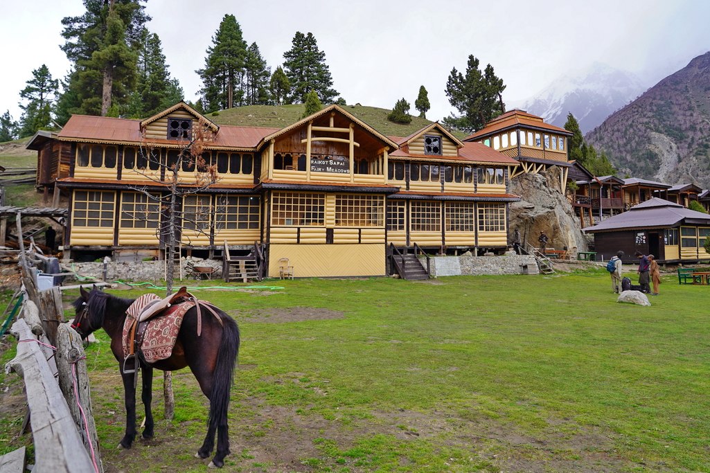 fairy-meadows-2