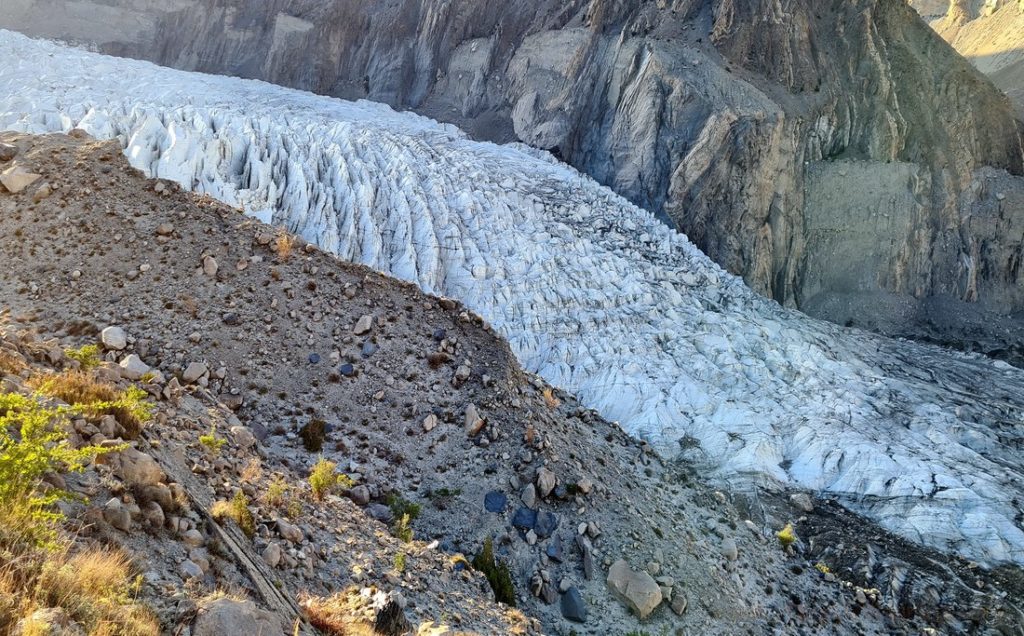 passu-glacier-2