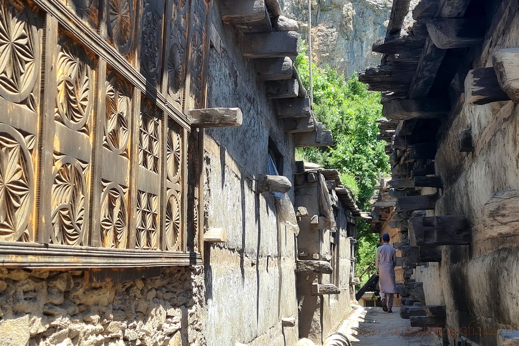 kalash-village-1