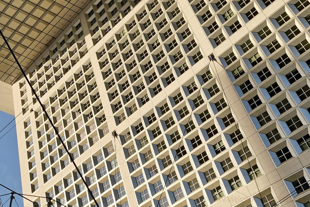 la-defense-4