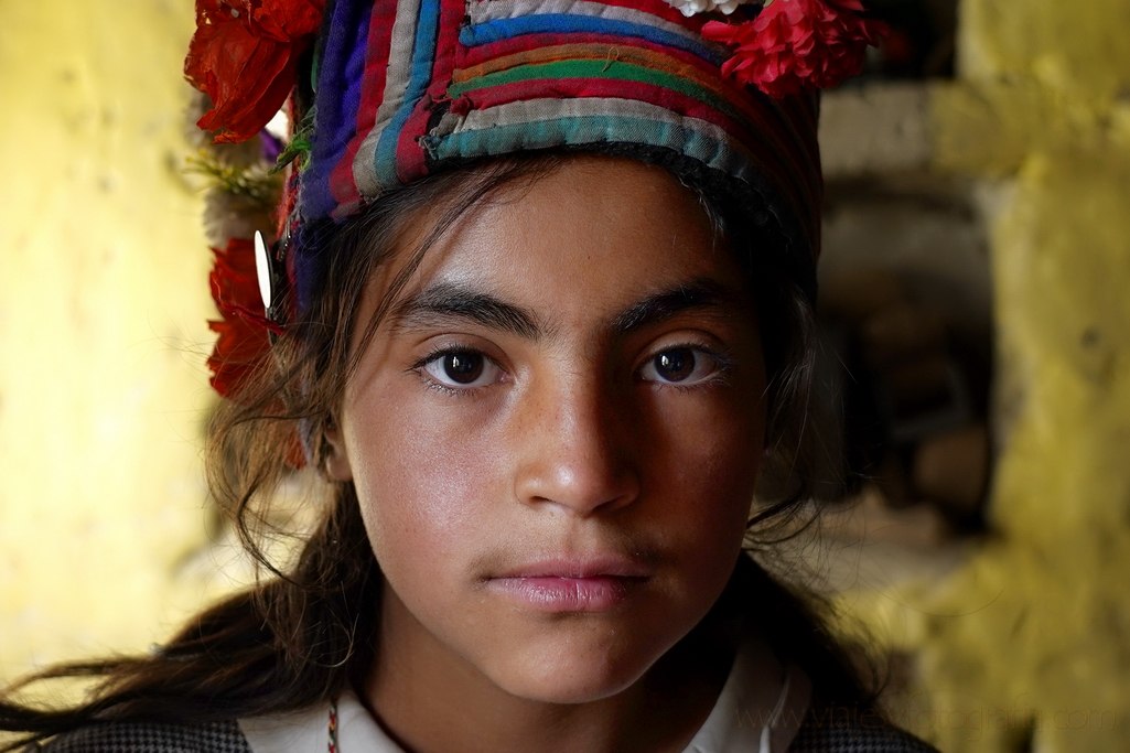 brokhpa-girl-portrait-ladakh