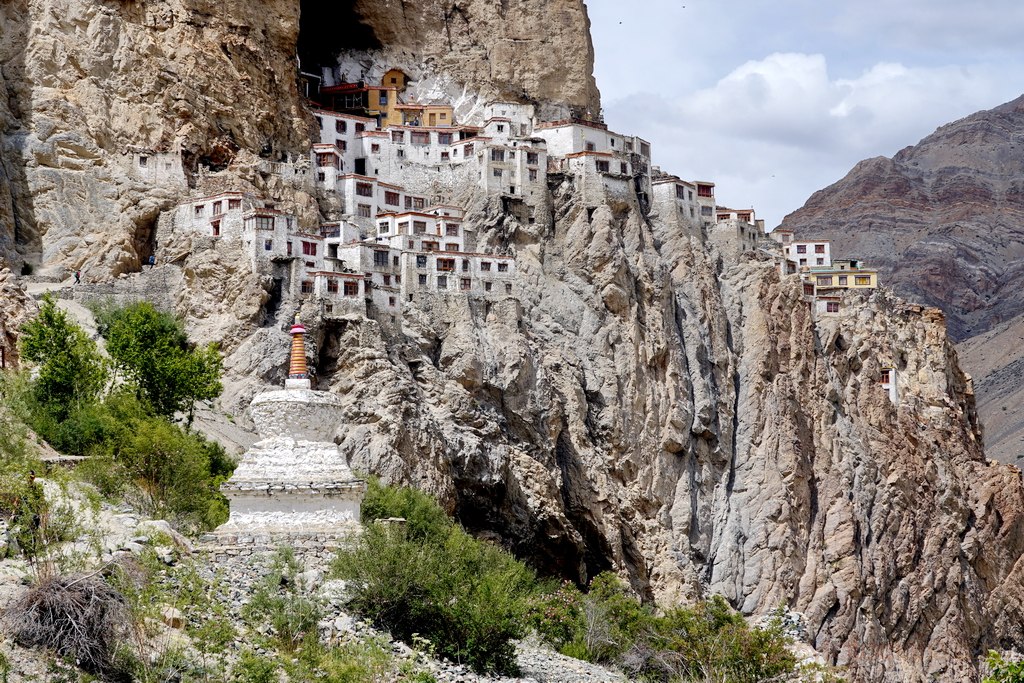 ladakh-phuktal-gompa-2