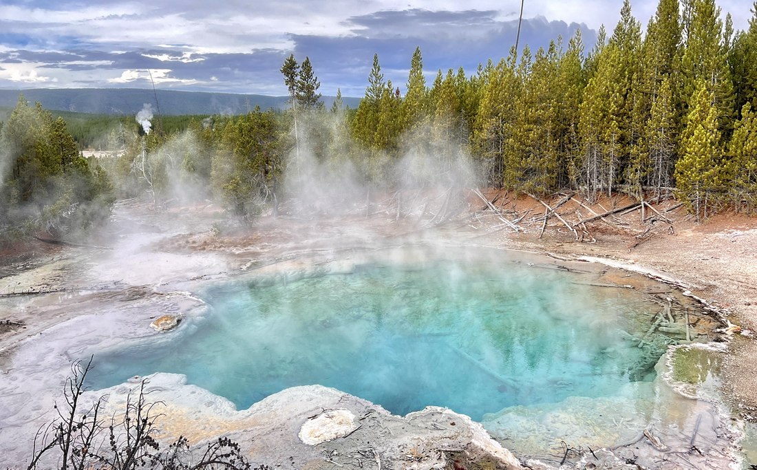 norris-bassin-yellowstone