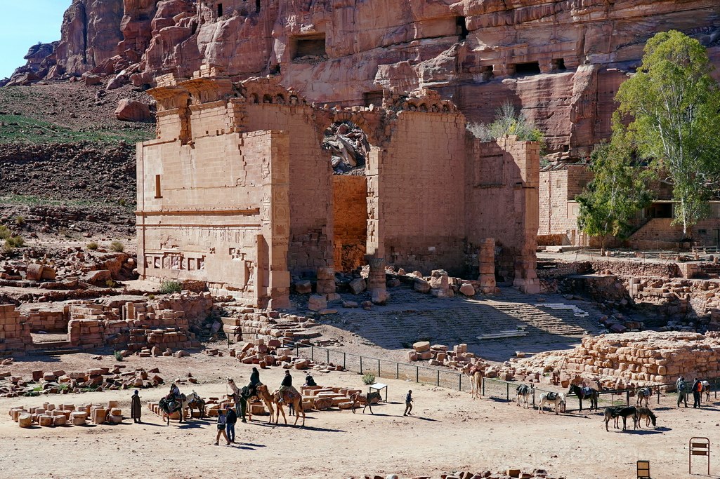 qasr al-bint-petra