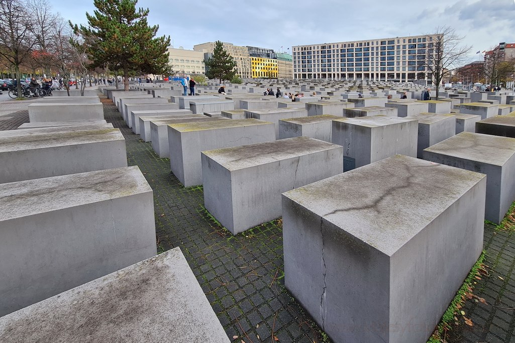 memorial-holocausto