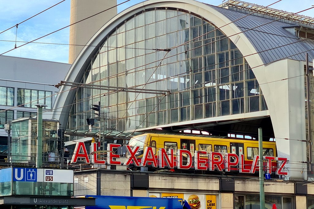 alexanderplatz-berlin