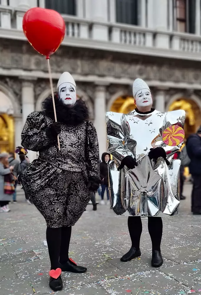 carnaval-de-venecia-arlequin