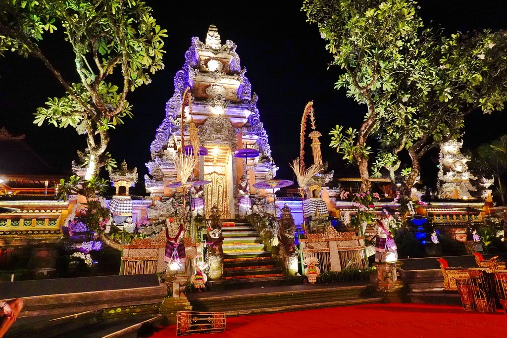 water-temple-ubud