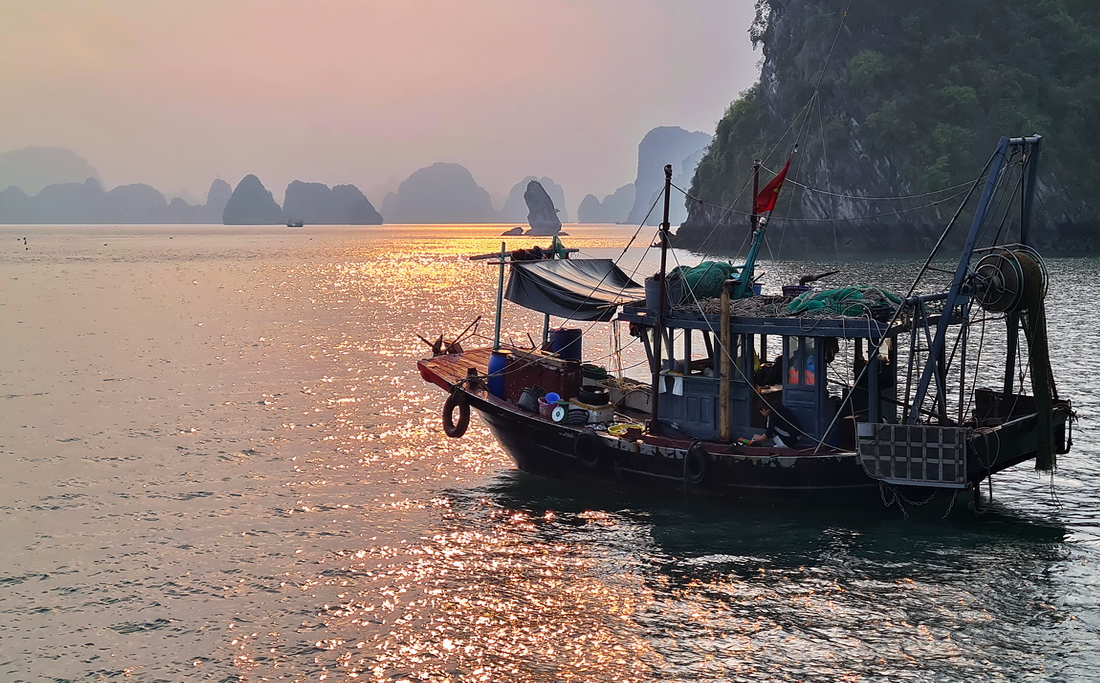 bahia-de-halong-barco-pesca