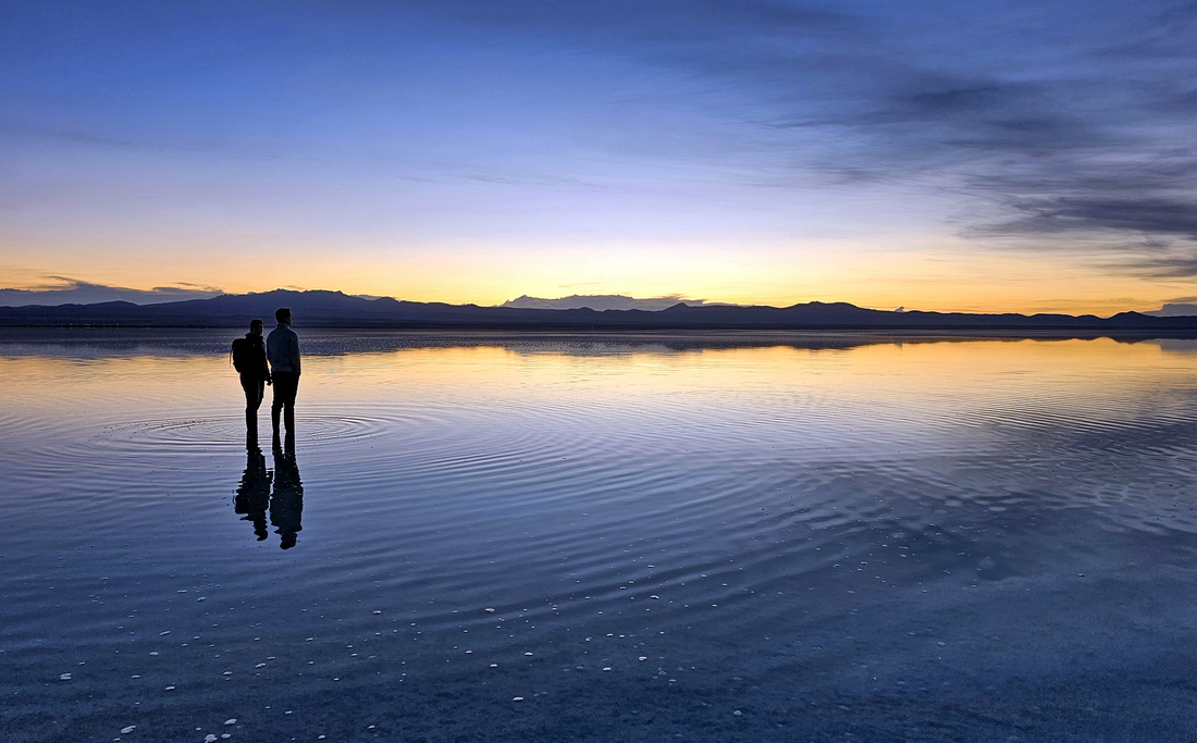 salar-de-uyuni-amanecer