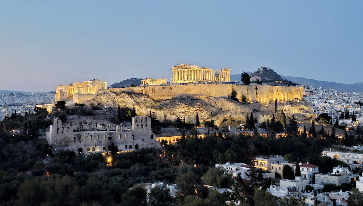 acropolis-iluminada
