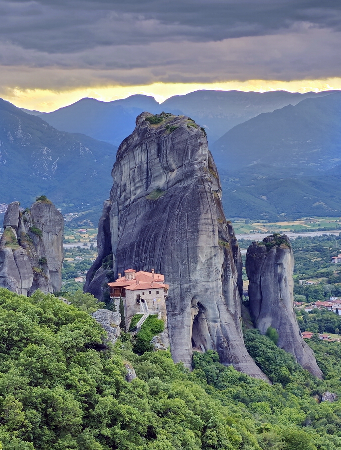 meteora-atardecer