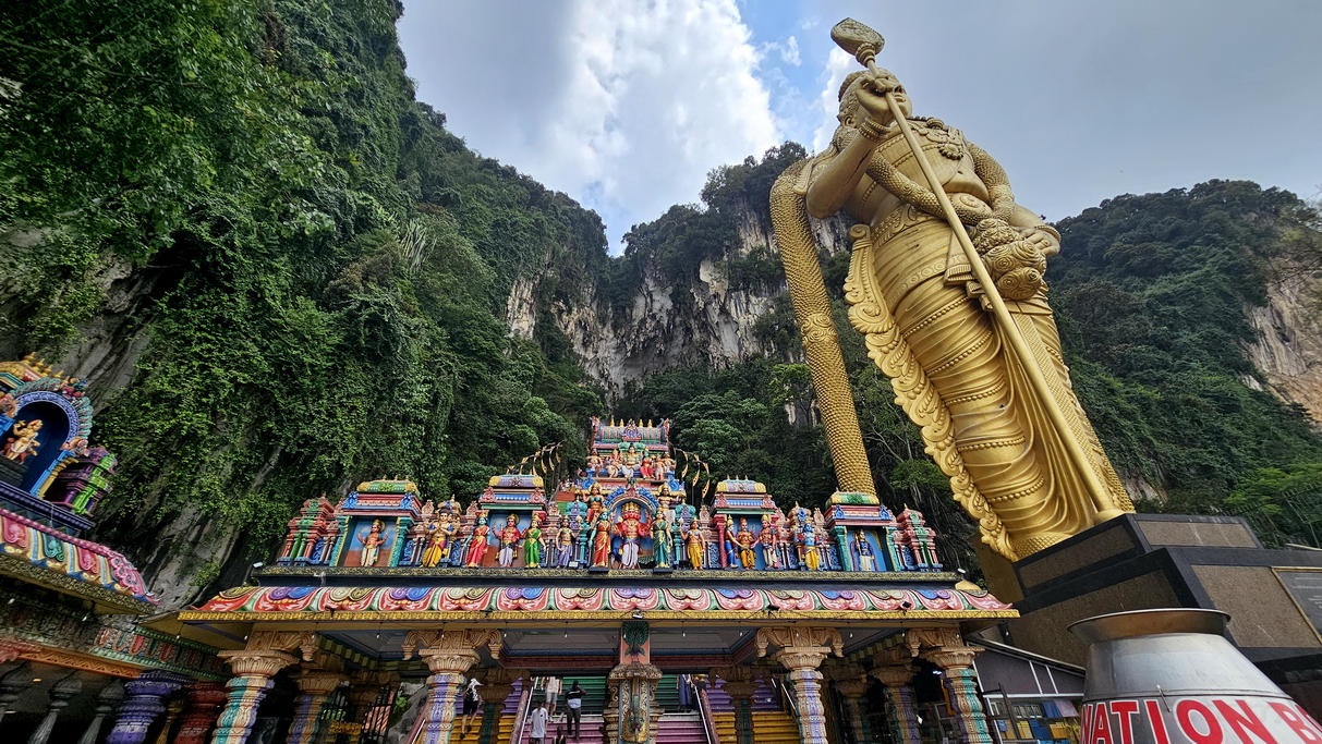 batu-caves-kuala-lumpur-entrada