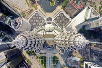 torres-petronas