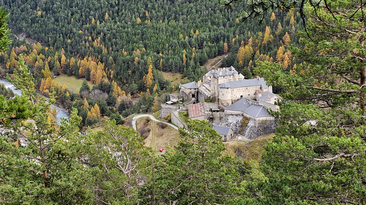 queyras-y ristolas-chateau